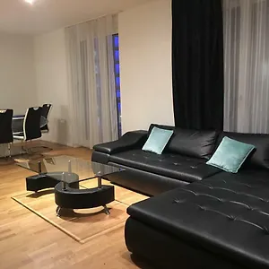 https://cocoon-77-apartments.stuttgart-hotel.com